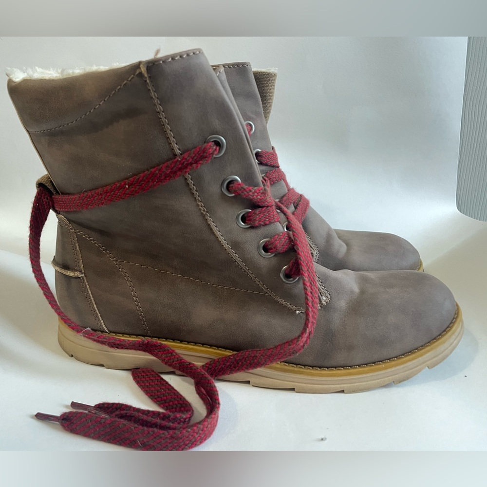 Women’s Zip Lace Up Boots size 10